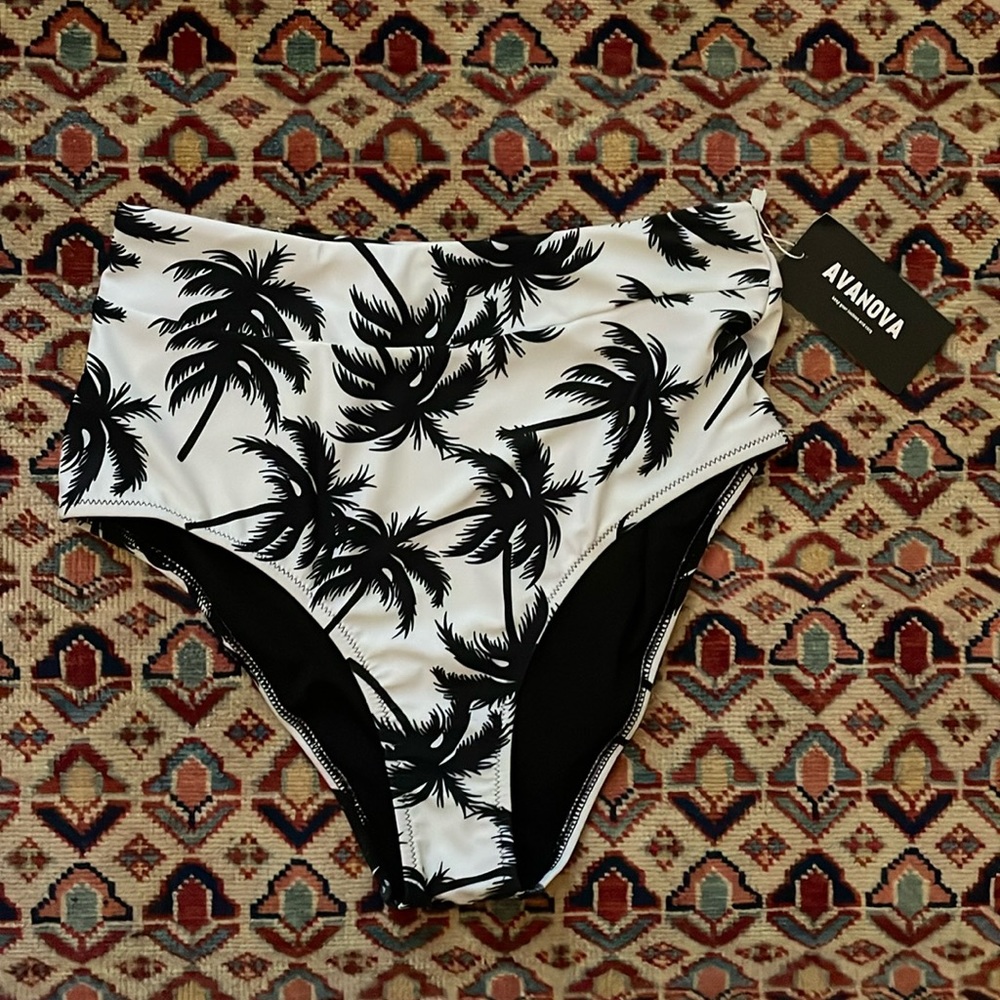 Avanova Swimsuit Bottoms